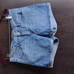 Levi's Denizen Jean Shorts Size 8